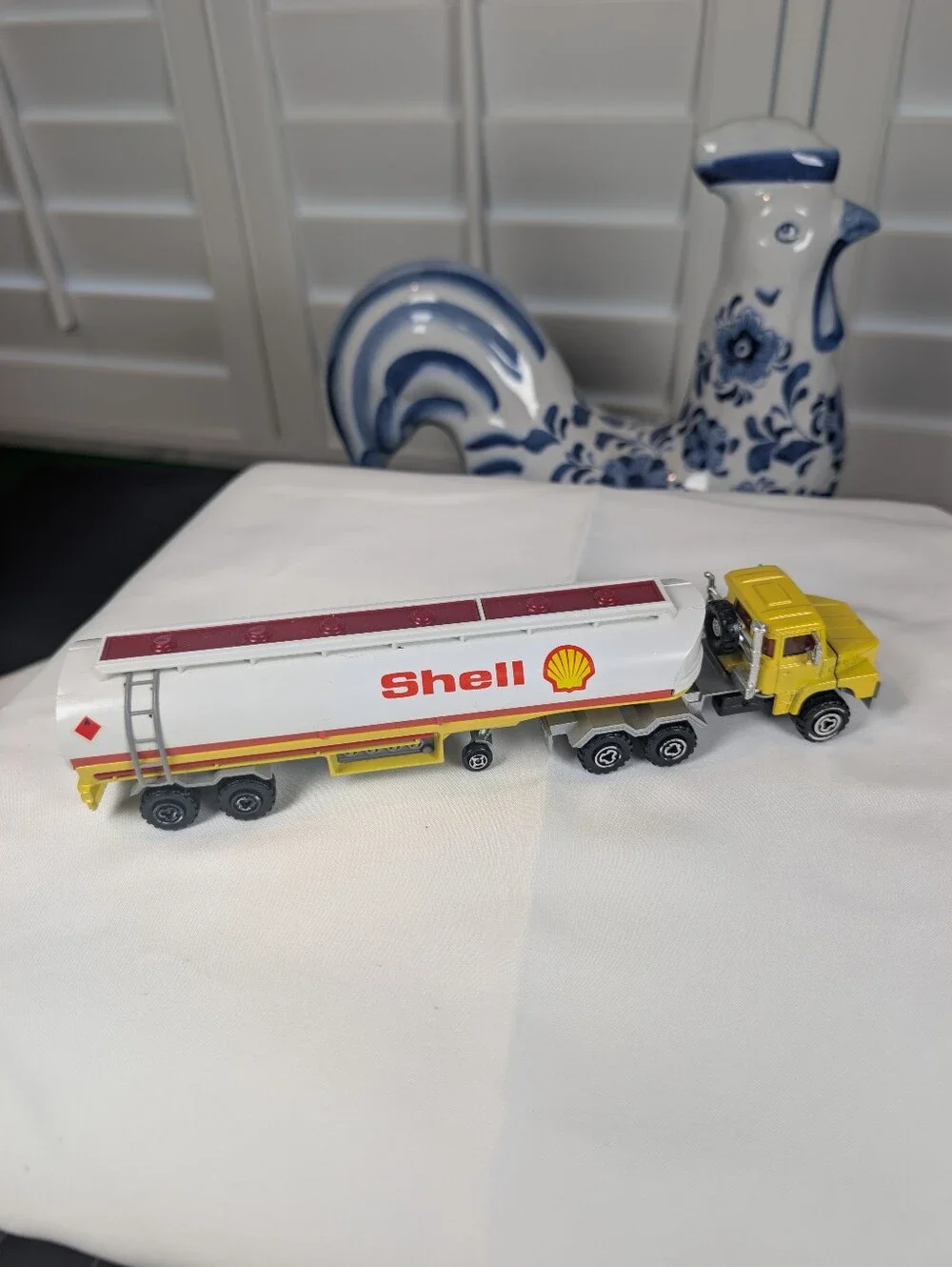 1980s Shell Tanker Truck France